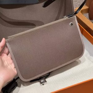 Hermes Herbag Zip 31 Bag Retourne 18 Etoupe 89 Noir Handmade In Canvas and Hunter Cowhide Silver Hardware - Image 8