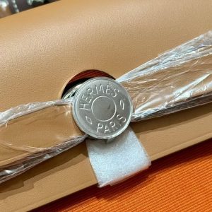 Hermes Herbag Zip 31 Bag Retourne 37 Gold 93 Orange Handmade In Militaire Canvas and Hunter Cowhide Silver Hardware - Image 15