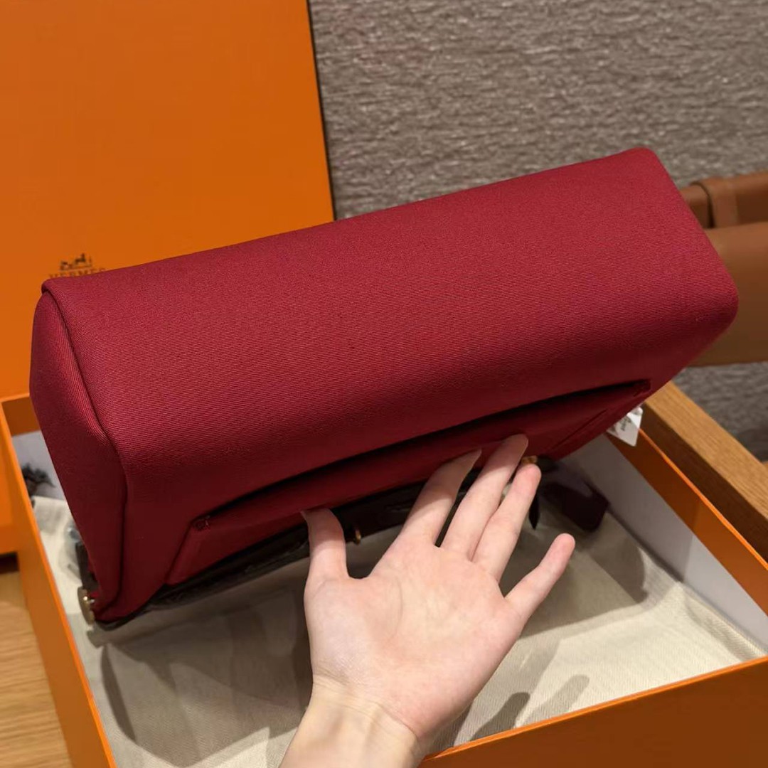 Hermes Herbag Zip 31 Bag Retourne 46 Ebene 55 Rouge H Handmade In Canvas and Hunter Cowhide Silver Hardware - Image 18