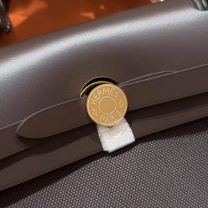 Hermes Herbag Zip 31 Bag Retourne 46 Ebene Handmade In Canvas and Hunter Cowhide Gold Hardware - Image 17