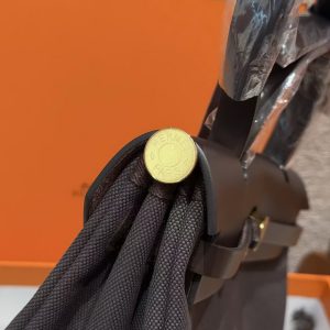 Hermes Herbag Zip 31 Bag Retourne 46 Ebene Handmade In Canvas and Hunter Cowhide Gold Hardware - Image 9