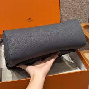 Hermes Herbag Zip 31 Bag Retourne 85 Ardoise 89 Noir Handmade In Canvas and Hunter Cowhide Gold Hardware - Image 19