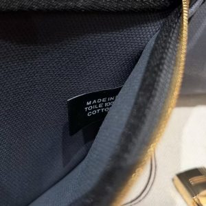 Hermes Herbag Zip 31 Bag Retourne 85 Ardoise 89 Noir Handmade In Canvas and Hunter Cowhide Gold Hardware - Image 3