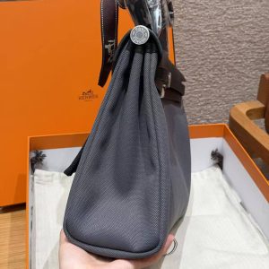 Hermes Herbag Zip 31 Bag Retourne 85 Ardoise 89 Noir Handmade In Canvas and Hunter Cowhide Silver Hardware - Image 20