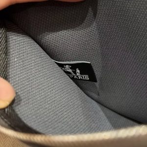 Hermes Herbag Zip 31 Bag Retourne 85 Ardoise 89 Noir Handmade In Canvas and Hunter Cowhide Silver Hardware - Image 4