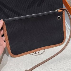 Hermes Herbag Zip 31 Bag Retourne 89 Nior Fauve Handmade In Canvas and Hunter Cowhide Silver Hardware - Image 4