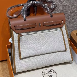 Hermes Herbag Zip 31 Bag Retourne Béton 37 Gold Handmade In Canvas and Hunter Cowhide Silver Hardware - Image 2