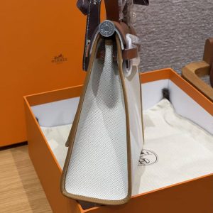 Hermes Herbag Zip 31 Bag Retourne Béton 37 Gold Handmade In Canvas and Hunter Cowhide Silver Hardware - Image 19