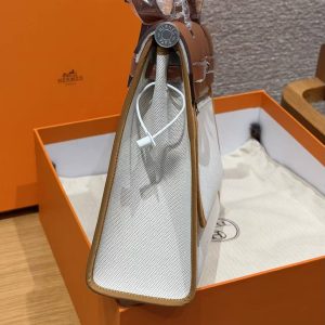 Hermes Herbag Zip 31 Bag Retourne Béton 37 Gold Handmade In Canvas and Hunter Cowhide Silver Hardware - Image 18