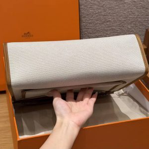 Hermes Herbag Zip 31 Bag Retourne Béton 37 Gold Handmade In Canvas and Hunter Cowhide Silver Hardware - Image 17