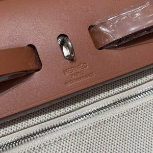 Hermes Herbag Zip 31 Bag Retourne Béton 37 Gold Handmade In Canvas and Hunter Cowhide Silver Hardware - Image 13