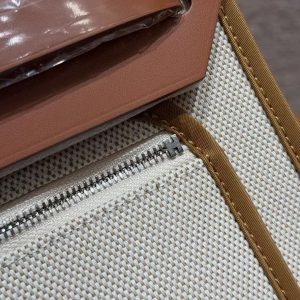 Hermes Herbag Zip 31 Bag Retourne Béton 37 Gold Handmade In Canvas and Hunter Cowhide Silver Hardware - Image 7