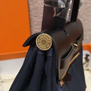 Hermes Herbag Zip 31 Bag Retourne Blue Presse Noir Handmade In Canvas and Hunter Cowhide Silver Hardware - Image 16