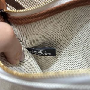 Hermes Herbag Zip 31 Bag Retourne Écru Beige Fauve Handmade In Canvas and Hunter Cowhide Gold Hardware - Image 6