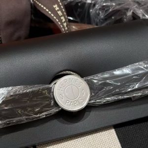 Hermes Herbag Zip 31 Bag Retourne Ecru Noir Handmade In Canvas and Hunter Cowhide Silver Hardware - Image 20