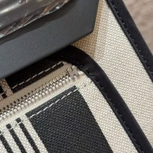 Hermes Herbag Zip 31 Bag Retourne Ecru Noir Handmade In Canvas and Hunter Cowhide Silver Hardware - Image 14