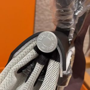 Hermes Herbag Zip 31 Bag Retourne Noir Ecru Handmade In Canvas and Hunter Cowhide Silver Hardware - Image 8