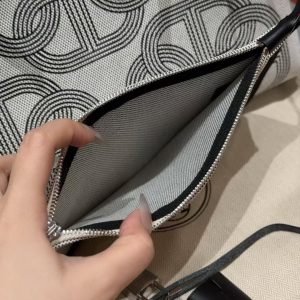 Hermes Herbag Zip 31 Bag Retourne Noir Ecru Handmade In Canvas and Hunter Cowhide Silver Hardware - Image 3