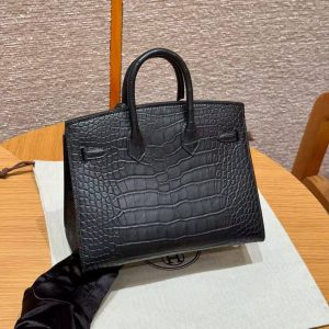 Alternative view of Hermes Birkin 20 Bag Handmade In Matte Alligator Crocodile Leather Silver Hardware 89 Noir
