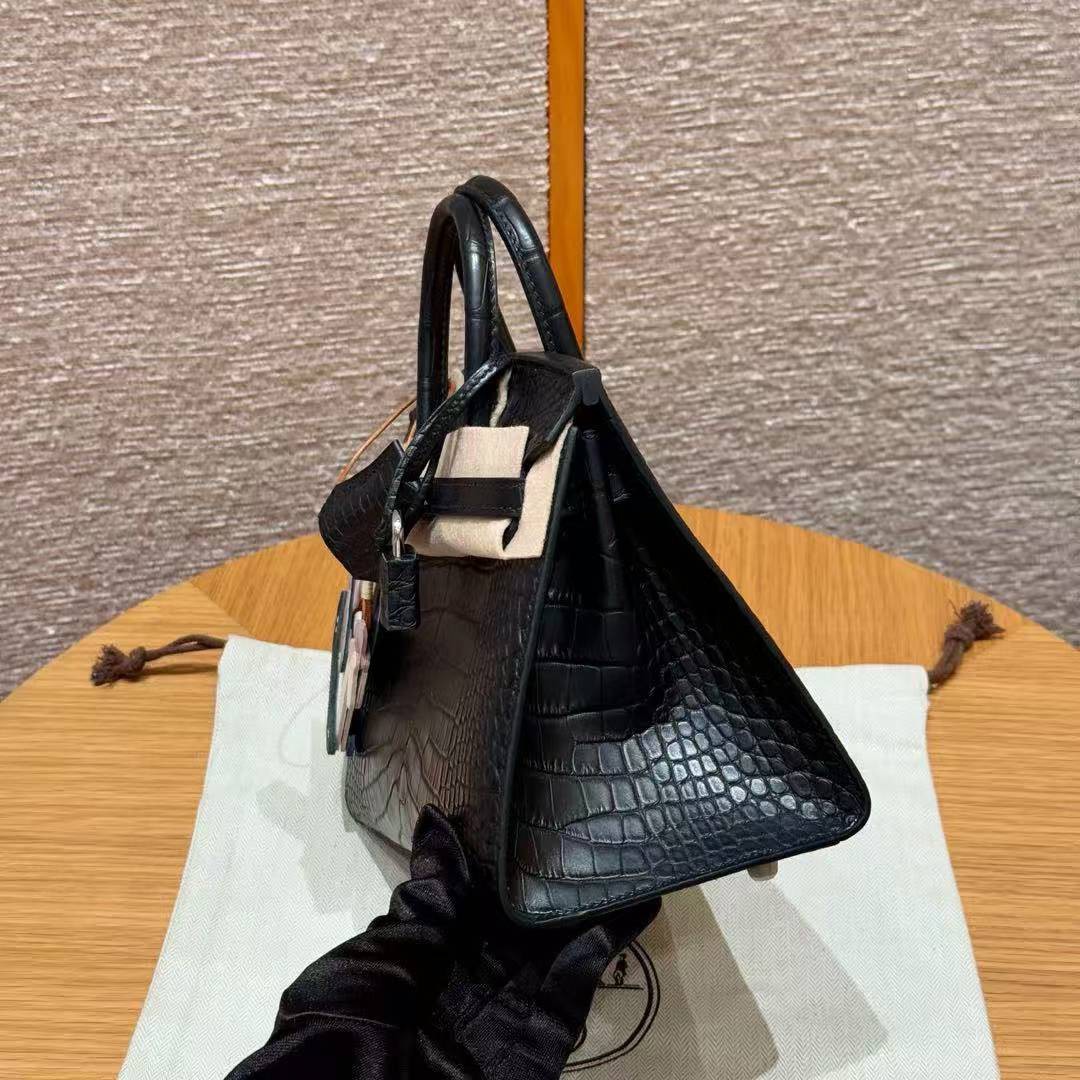 Hermes Birkin 20 Bag Handmade In Matte Alligator Crocodile Leather Silver Hardware 89 Noir - Image 17