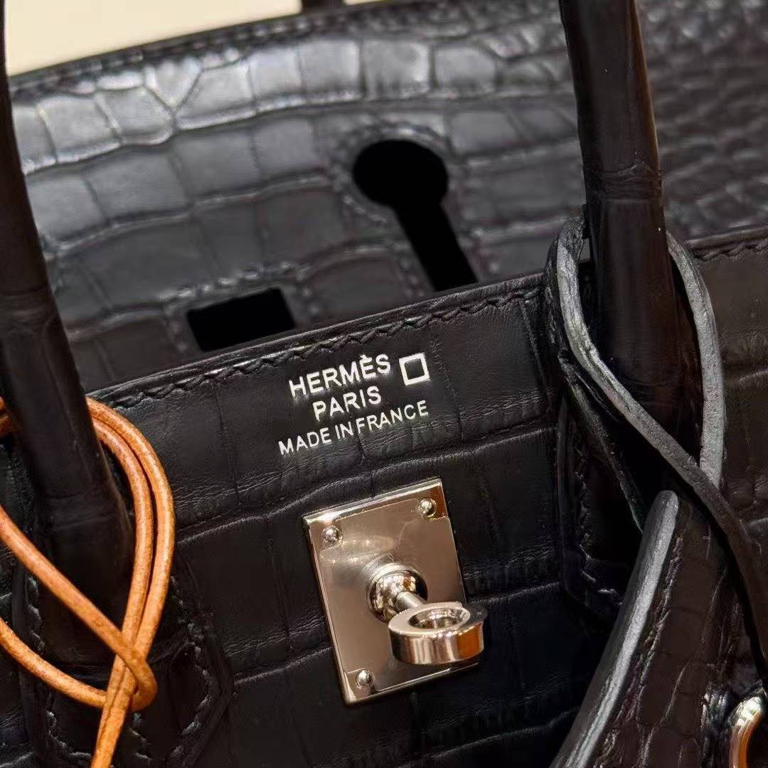 Hermes Birkin 20 Bag Handmade In Matte Alligator Crocodile Leather Silver Hardware 89 Noir - Image 14