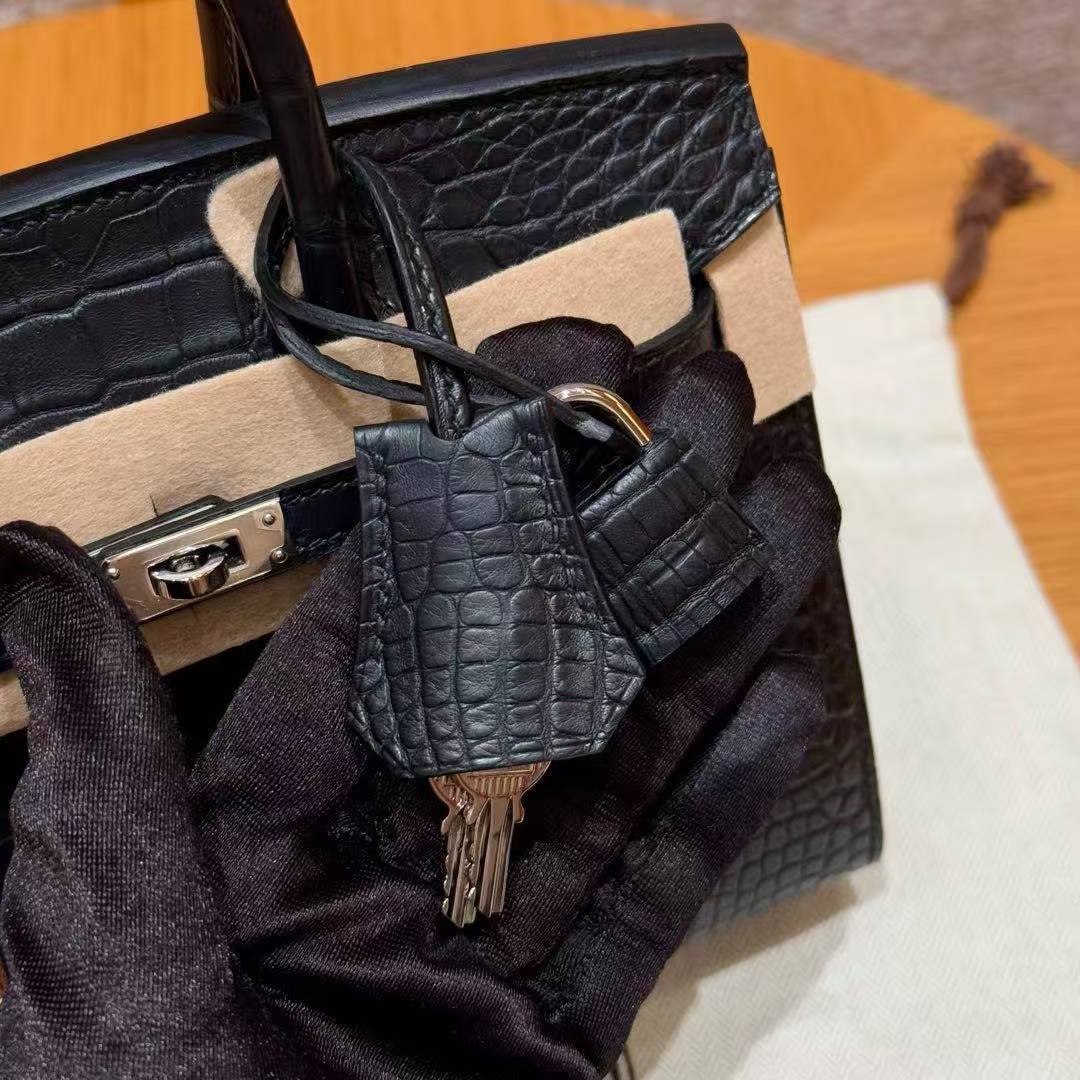 Hermes Birkin 20 Bag Handmade In Matte Alligator Crocodile Leather Silver Hardware 89 Noir - Image 12