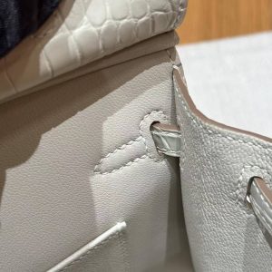 Hermes Birkin 20 Bag Handmade In Matte Alligator Leather Silver Hardware 10 Craie - Image 10