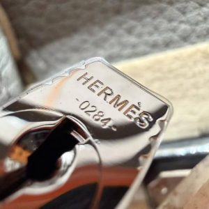 Hermes Birkin 25 Bag 8F Etain Handmade In Togo Calfskin Leather Silver Hardware - Image 8