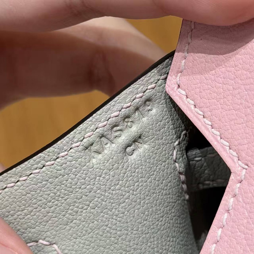 Hermès Birkin 25 Bag Handmade In Chèvre Leather Rose Gold Hardware 3Q Rose Sakura 80 Gris Perle - Image 15
