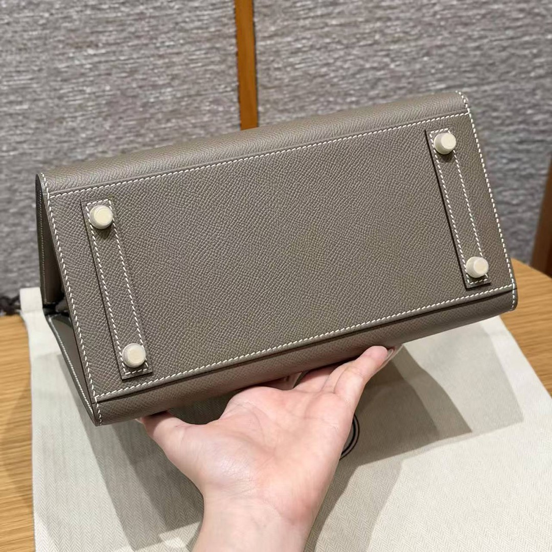 Hermès Birkin 25 Bag Handmade In Epsom Calfskin Leather Gold Hardware 18 Etoupe - Image 17