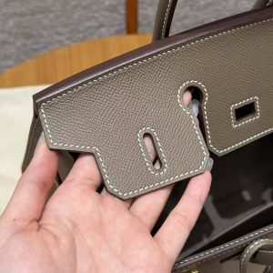 Hermès Birkin 25 Bag Handmade In Epsom Calfskin Leather Gold Hardware 18 Etoupe - Image 10
