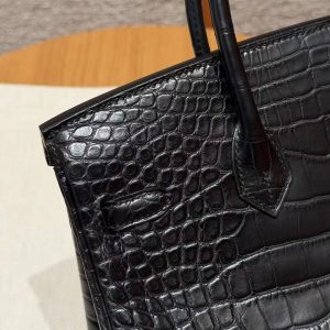 Hermès Birkin 25 Bag Handmade In Matte Alligator Leather Gold Hardware 89 Noir - Image 12