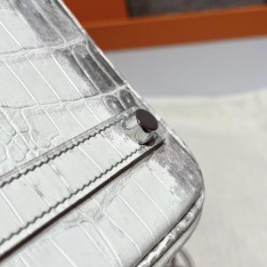 Hermès Birkin 25 Bag Handmade In Niloticus Leather Silver Hardware Himalaya - Image 8
