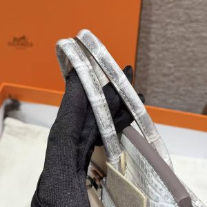 Hermès Birkin 25 Bag Handmade In Niloticus Leather Silver Hardware Himalaya - Image 6