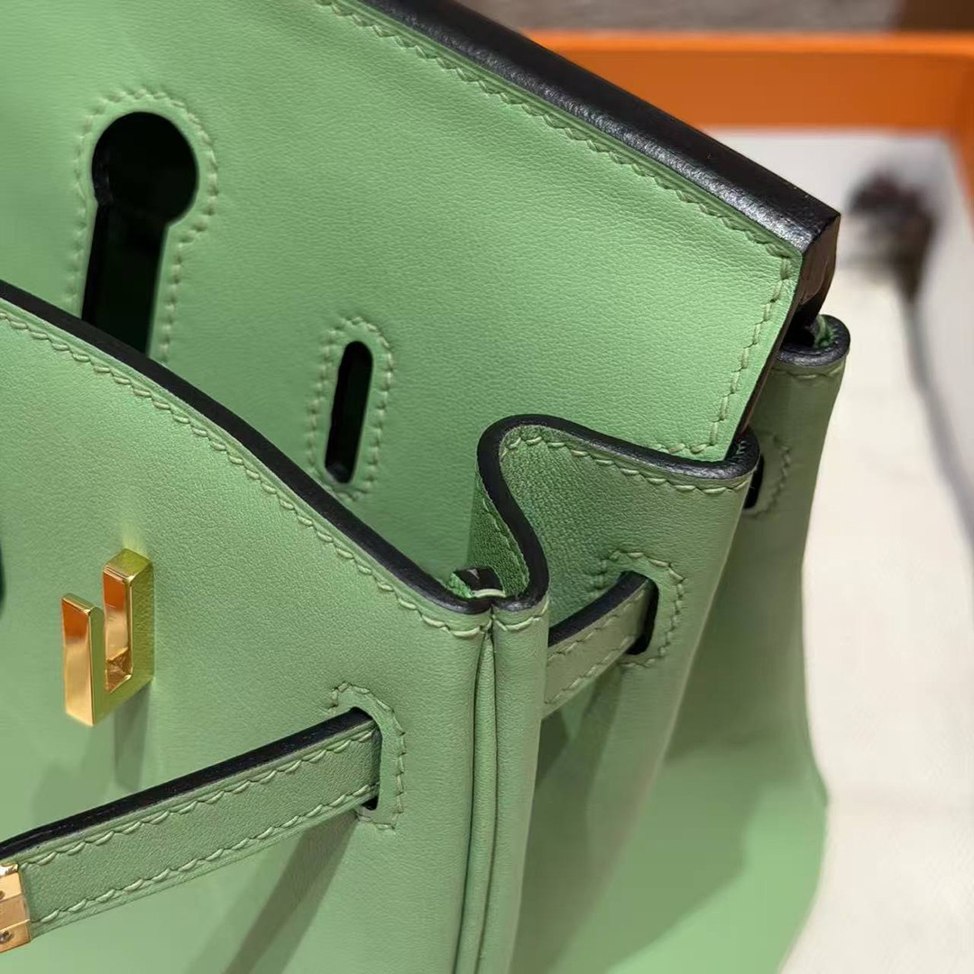 Hermes Birkin 25 Bag Handmade In Swift Calfskin Leather Gold Hardware 3I Vert Criquent - Image 6