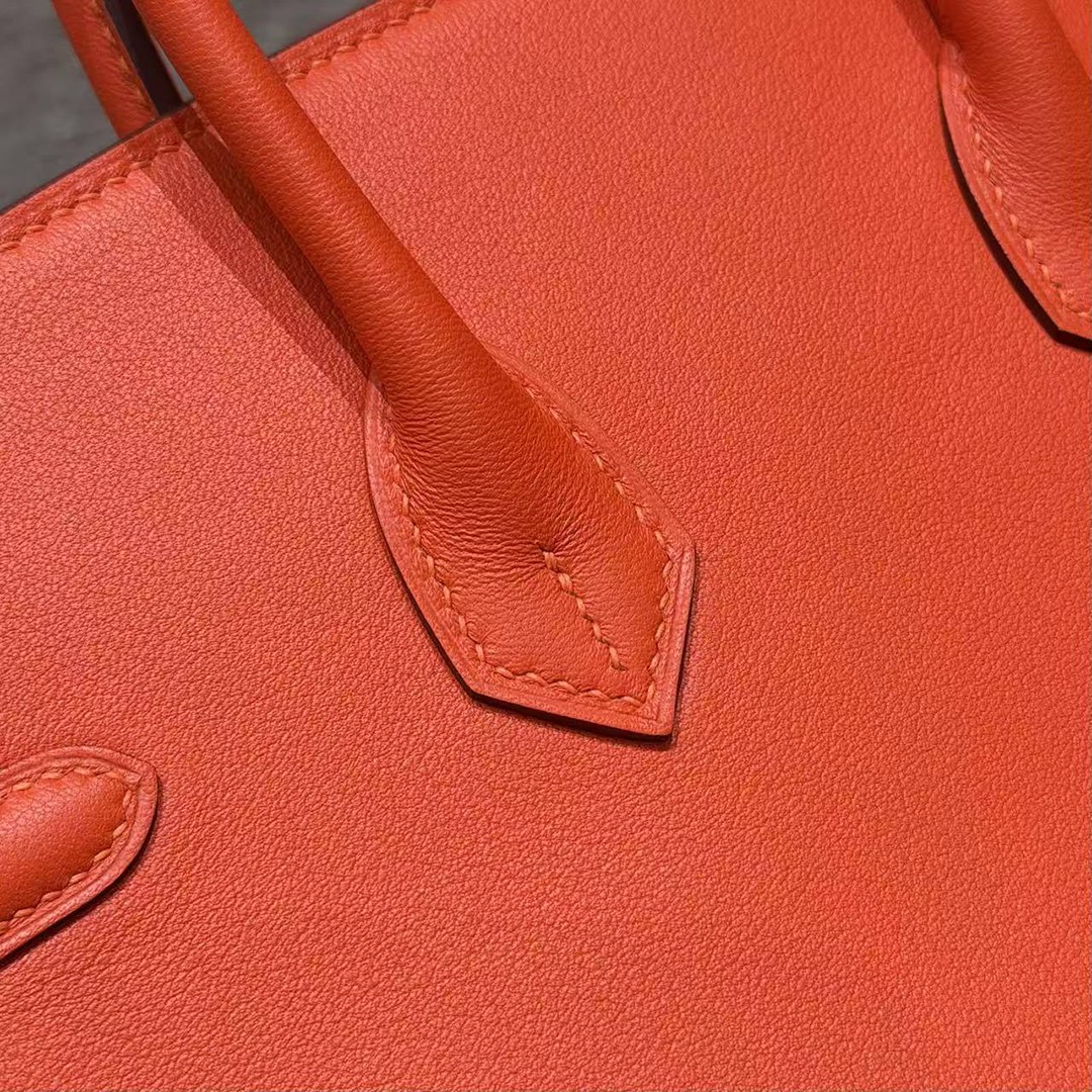 Hermès Birkin 25 Bag Handmade In Swift Leather Gold Hardware 9J Feu - Image 4
