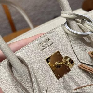 Hermès Birkin 25 Bag Handmade In Togo Calfskin Leather Gold Hardware 10 Craie - Image 12