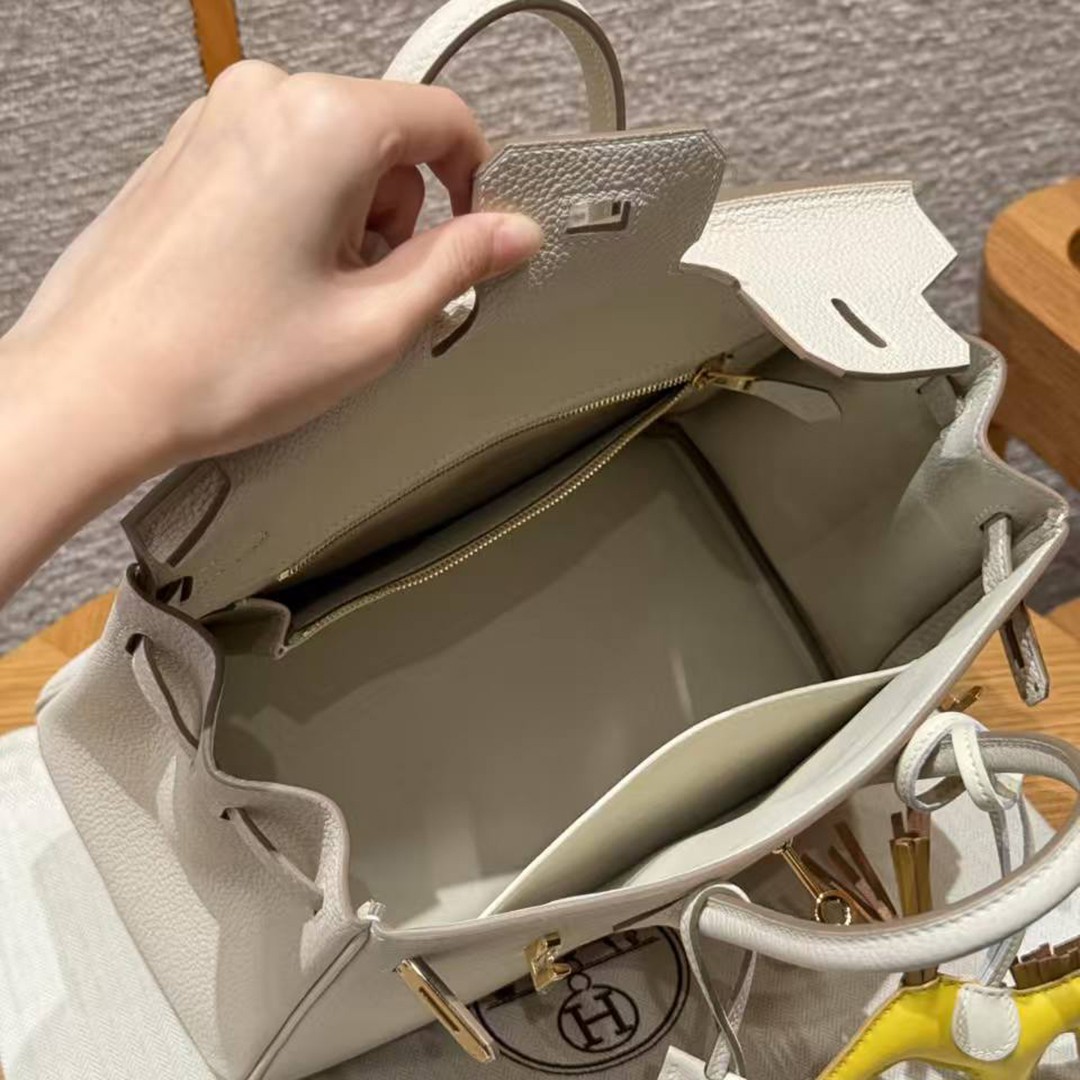 Hermès Birkin 25 Bag Handmade In Togo Calfskin Leather Gold Hardware 10 Craie - Image 8