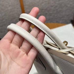 Hermès Birkin 25 Bag Handmade In Togo Calfskin Leather Gold Hardware 10 Craie - Image 17
