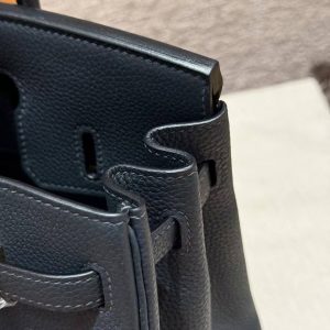Hermes Birkin 25 Bag Handmade In Togo Calfskin Leather Gold Hardware 2Z Blue Nuit - Image 6