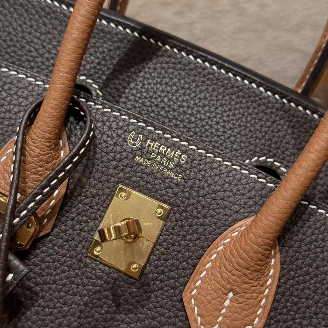 Hermès Birkin 25 Bag Handmade In Togo Calfskin Leather Gold Hardware 47 Chocolate 37 Gold - Image 15