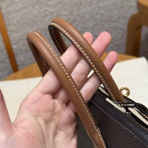 Hermès Birkin 25 Bag Handmade In Togo Calfskin Leather Gold Hardware 47 Chocolate 37 Gold - Image 7