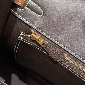 Hermès Birkin 25 Bag Handmade In Togo Calfskin Leather Gold Hardware 47 Chocolate 37 Gold - Image 4
