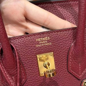 Hermès Birkin 25 Bag Handmade In Togo Calfskin Leather Gold Hardware 55 Rouge H - Image 16