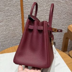 Hermès Birkin 25 Bag Handmade In Togo Calfskin Leather Gold Hardware 55 Rouge H - Image 11