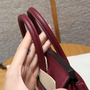 Hermès Birkin 25 Bag Handmade In Togo Calfskin Leather Gold Hardware 55 Rouge H - Image 8