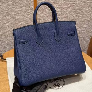 Hermès Birkin 25 Bag Handmade In Togo Calfskin Leather Gold Hardware 73 Blue Saphir - Image 17