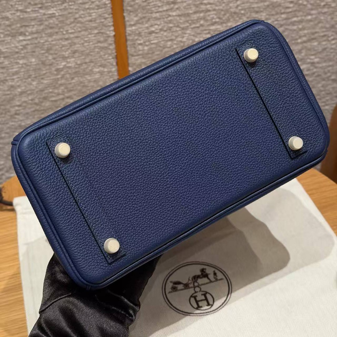 Hermès Birkin 25 Bag Handmade In Togo Calfskin Leather Gold Hardware 73 Blue Saphir - Image 15
