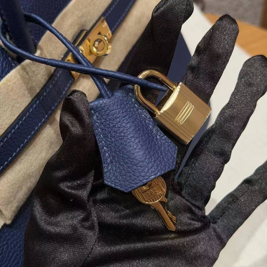Hermès Birkin 25 Bag Handmade In Togo Calfskin Leather Gold Hardware 73 Blue Saphir - Image 6