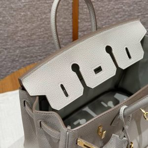 Hermès Birkin 25 Bag Handmade In Togo Calfskin Leather Gold Hardware 80 Gris Perle - Image 10
